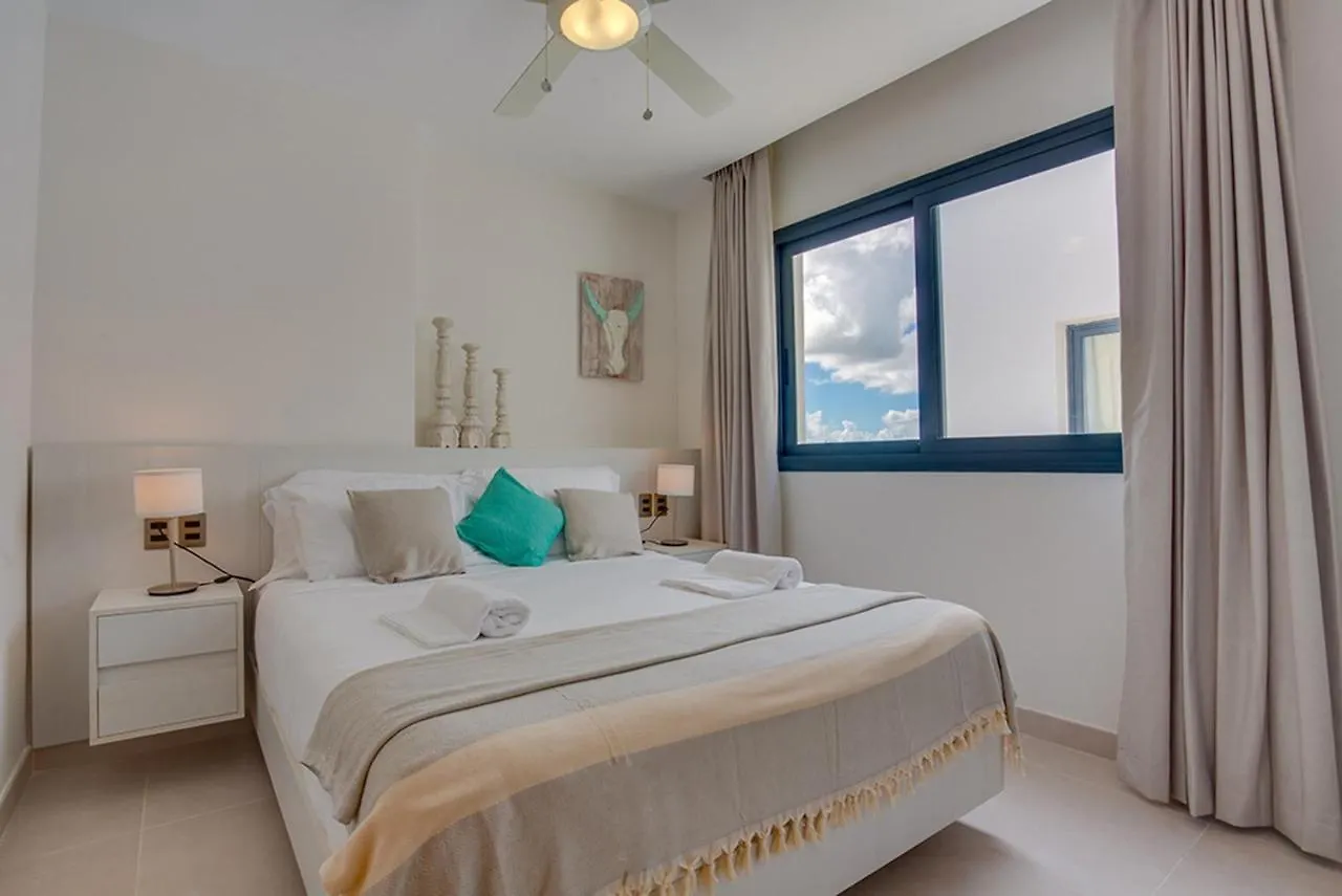 Super Spacious Condo With Private Picuzzi Punta Cana Apartment